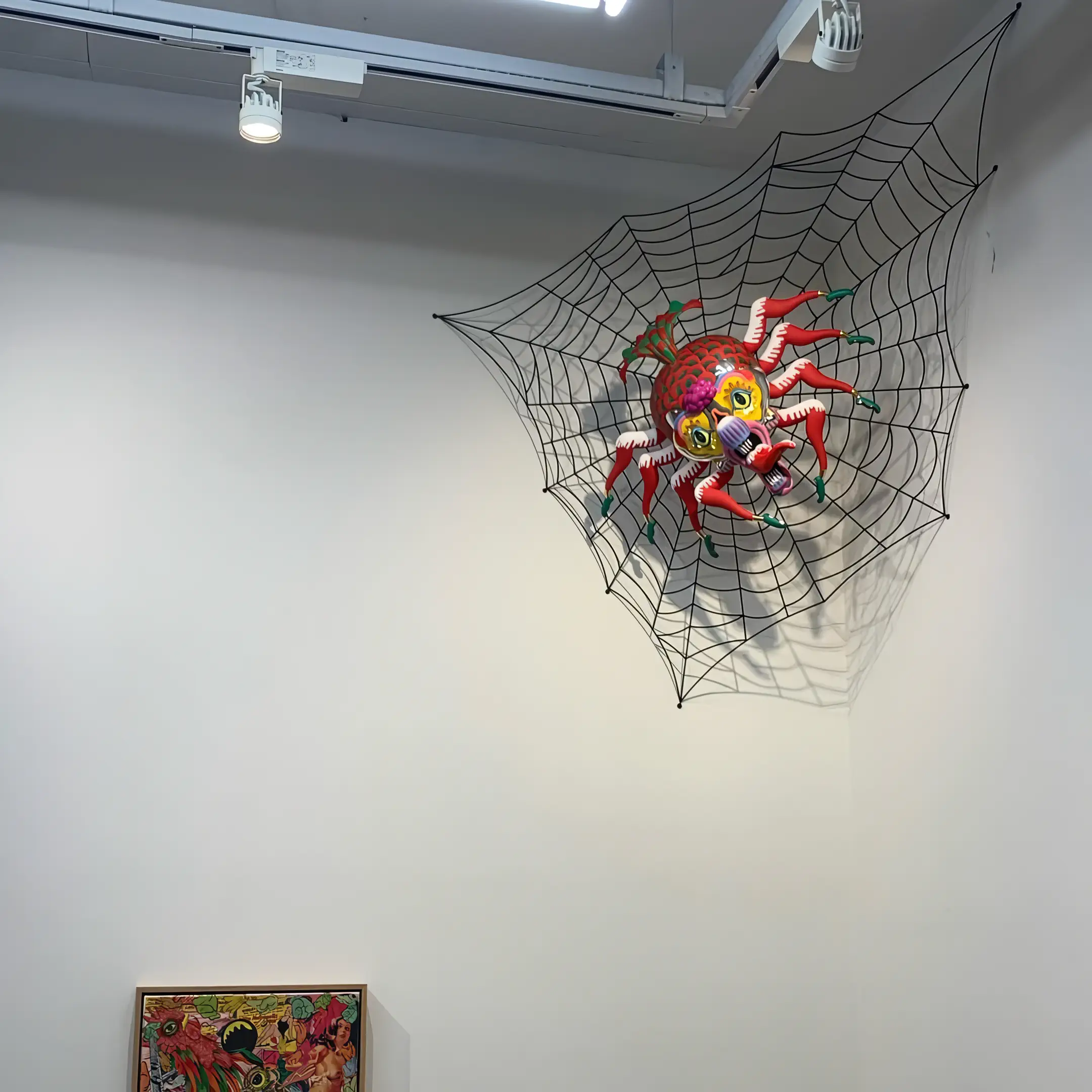 アーティスト/グラフィックデザイナー 田名網敬一氏の立体作品「記憶の修築」の3D造形・複製事例。2Dイラストからの原型制作、スキャン、大スケール造形まで一貫して担当。