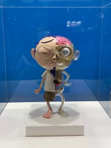 現代美術作家 村上隆氏の**ワンダーフェスティバル2019[冬]**での展示。制作に携わらせていただいた事例。大スケール造形。