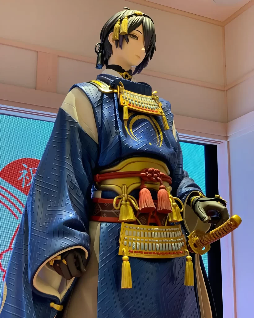 刀剣乱舞-ONLINE-三日月宗近の二年の歳月をかけて制作された一分の一（1/1）スケールフィギュアの制作事例。大スケール造形と彩色。